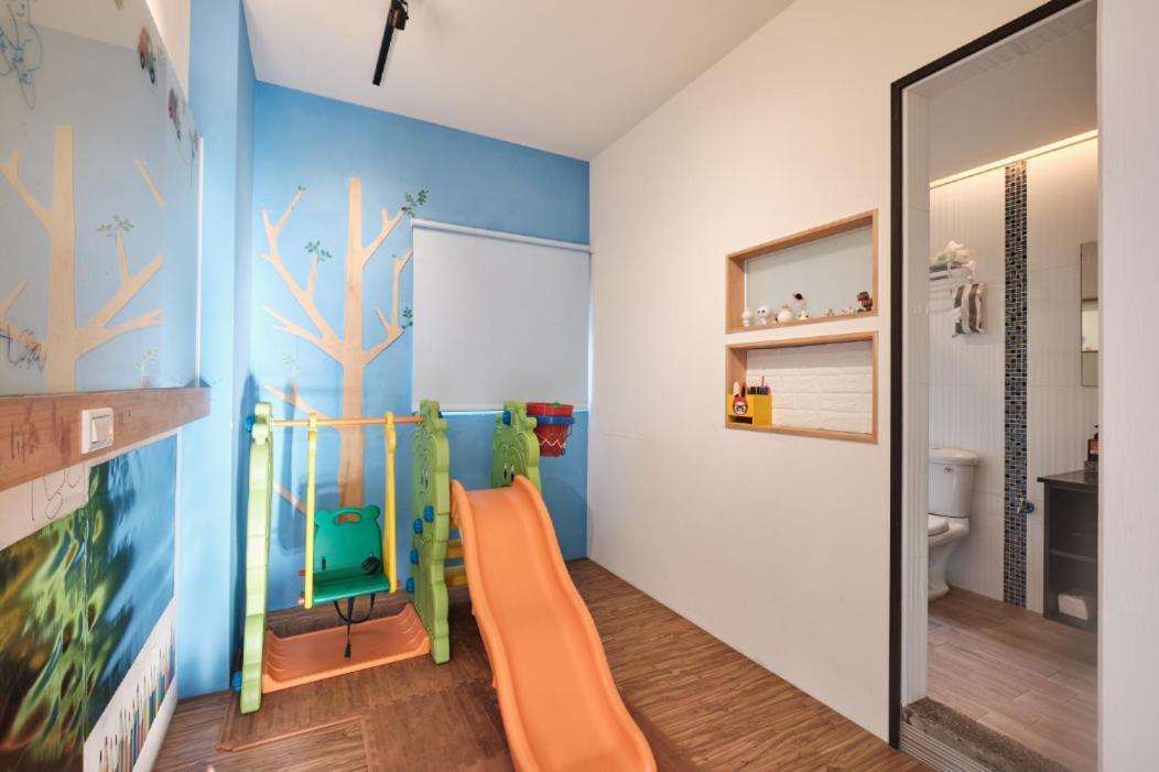 小黑琵416輕旅 Little Happy Hostel Tainan Bagian luar foto